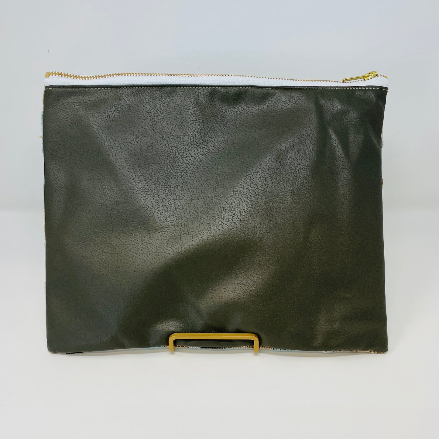 The Paris Pouch™ (X Large)