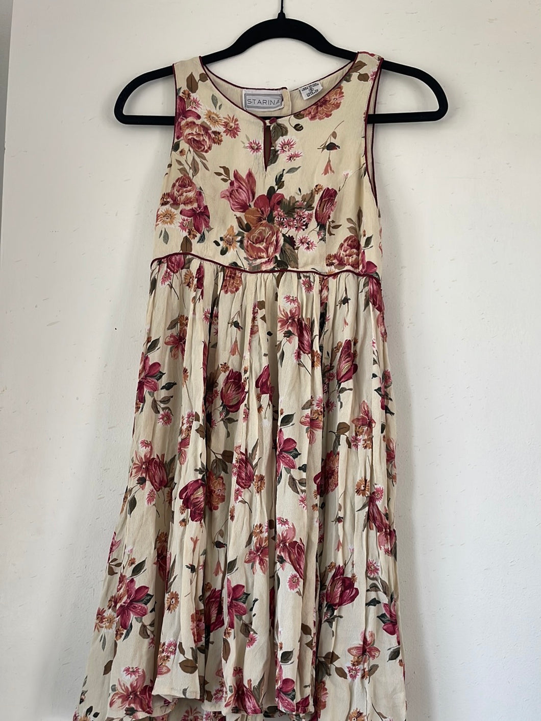 Starina Vintage Spring Floral Dress