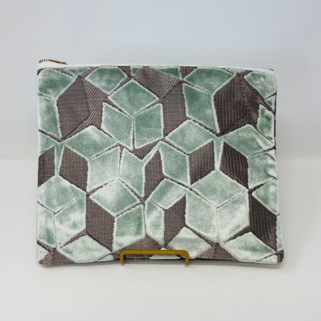 The Paris Pouch™ (X Large)